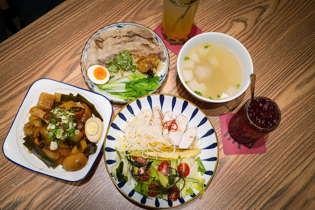 台南東區 好春麵飲  文青質感風麵店 滷菜激推四川秘製辣油味道更升級！１８.jpg