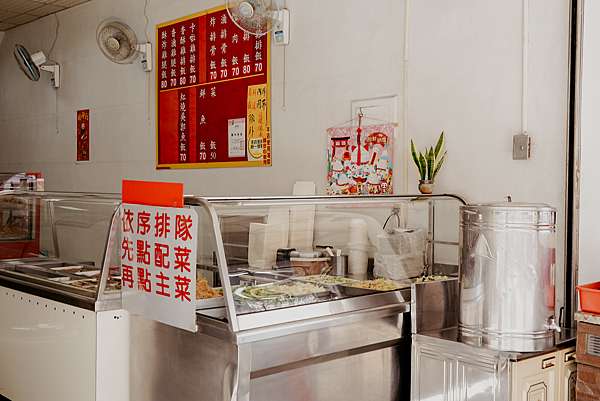 高雄便當店 豐味排骨飯 菜色豐富不油膩 有媽媽的味道 百元內平價便當 可外帶內用外送3.JPG 高雄便當店 豐味排骨飯 菜色豐富不油膩 有媽媽的味道 百元內平價便當 可外帶內用外送3.JPG