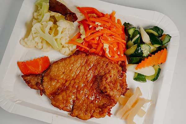 高雄便當店 豐味排骨飯 菜色豐富不油膩 有媽媽的味道 百元內平價便當 可外帶內用外送20.jpg 高雄便當店 豐味排骨飯 菜色豐富不油膩 有媽媽的味道 百元內平價便當 可外帶內用外送20.jpg