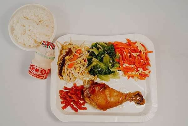 高雄便當店 豐味排骨飯 菜色豐富不油膩 有媽媽的味道 百元內平價便當 可外帶內用外送22.jpg 高雄便當店 豐味排骨飯 菜色豐富不油膩 有媽媽的味道 百元內平價便當 可外帶內用外送22.jpg