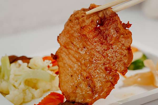 高雄便當店 豐味排骨飯 菜色豐富不油膩 有媽媽的味道 百元內平價便當 可外帶內用外送21.JPG 高雄便當店 豐味排骨飯 菜色豐富不油膩 有媽媽的味道 百元內平價便當 可外帶內用外送21.JPG
