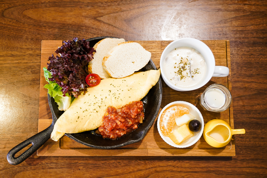 台南中西區 早午餐推薦 客徠食classic早午餐 輕食咖啡 咖哩飯 近台南大學40.jpg