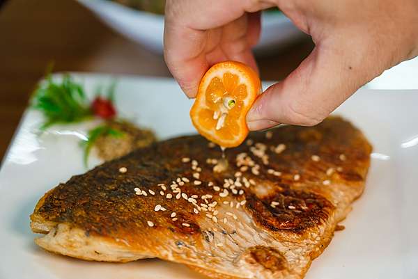 台南北門美食 田媽媽長盈海味屋 大啖無毒虱目魚料理 必點招牌三杯虱目魚香腸 香煎魚菲力 泰式炸魚條25.jpg 台南北門美食 田媽媽長盈海味屋 大啖無毒虱目魚料理 必點招牌三杯虱目魚香腸 香煎魚菲力 泰式炸魚條25.jpg