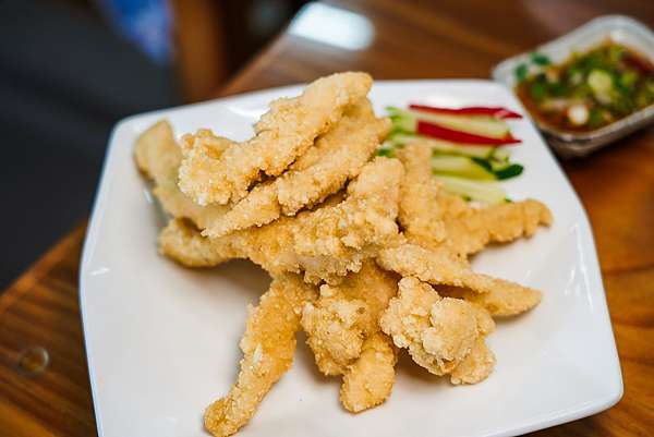 台南北門美食 田媽媽長盈海味屋 大啖無毒虱目魚料理 必點招牌三杯虱目魚香腸 香煎魚菲力 泰式炸魚條32B.jpg 台南北門美食 田媽媽長盈海味屋 大啖無毒虱目魚料理 必點招牌三杯虱目魚香腸 香煎魚菲力 泰式炸魚條32B.jpg