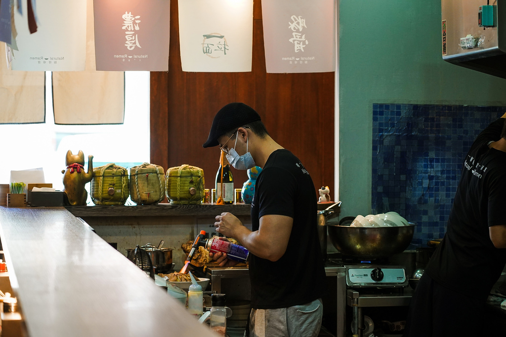 台南北區 ㄧ拉面-豚骨專賣 最愛那濃厚豚骨湯頭 叉燒肉超厚 吃一碗就超滿足14B.jpg