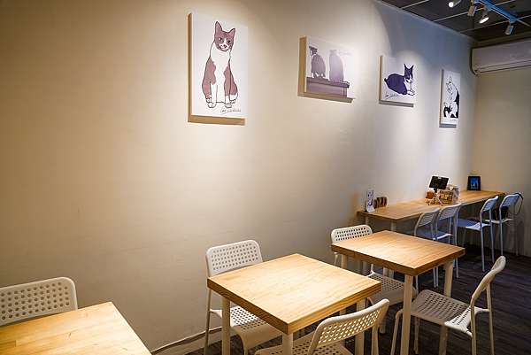 台南東區 Lazy Day Cafe LD 自家咖啡 手工甜點烘焙 早餐漢堡蛋餅 還有療癒貓咪陪伴12.jpg