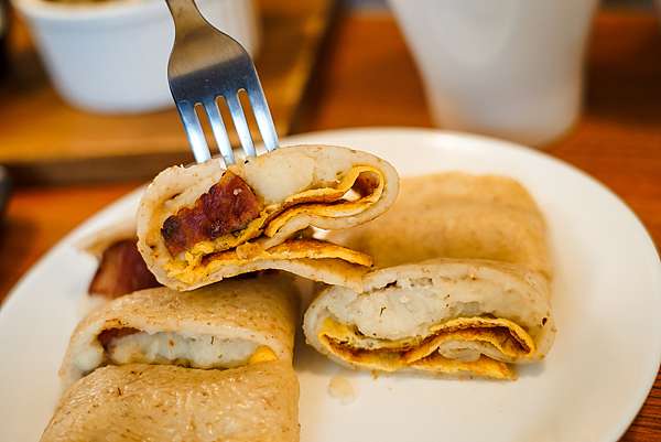 台南東區 Lazy Day Cafe LD 自家咖啡 手工甜點烘焙 早餐漢堡蛋餅 還有療癒貓咪陪伴26A.jpg 台南東區 Lazy Day Cafe LD 自家咖啡 手工甜點烘焙 早餐漢堡蛋餅 還有療癒貓咪陪伴26A.jpg