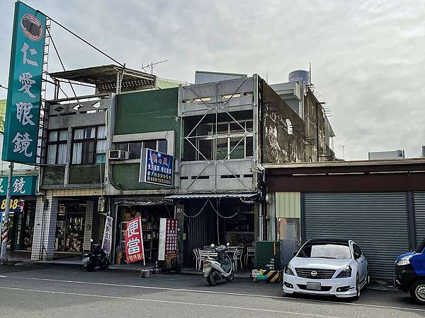 台南學甲 榕樹下快餐店 平價便當 竟有熟客才知道的隱藏版餐點 1.jpg