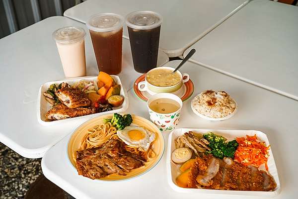台南學甲 榕樹下快餐店 平價便當 竟有熟客才知道的隱藏版餐點 8.jpg 台南學甲 榕樹下快餐店 平價便當 竟有熟客才知道的隱藏版餐點 8.jpg