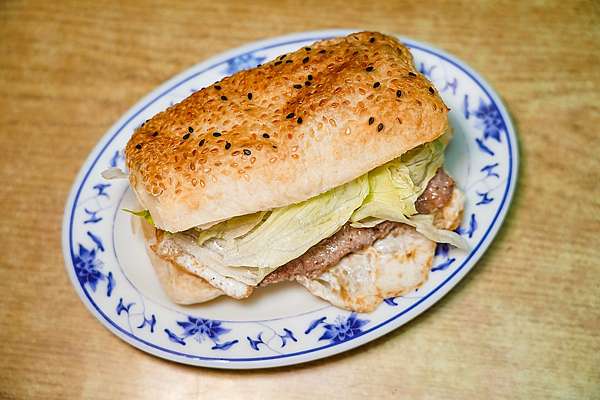 台南永康 五星級豆漿早餐店 在地20年傳統早餐店 店家自製割包 燒餅必吃34.jpg 台南永康 五星級豆漿早餐店 在地20年傳統早餐店 店家自製割包 燒餅必吃34.jpg