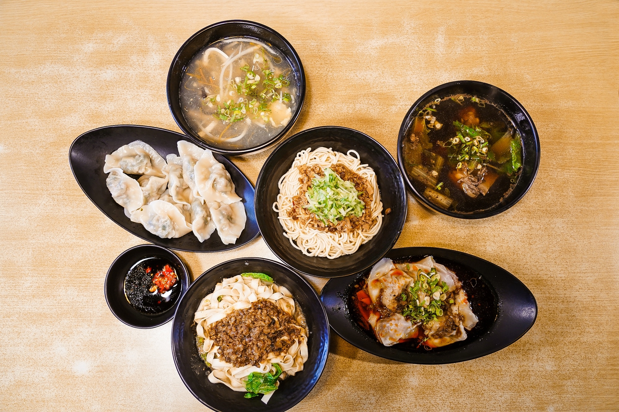 台南中西區美食 東城麵家 結合hiphop與街頭文化的潮流麵店21.jpg