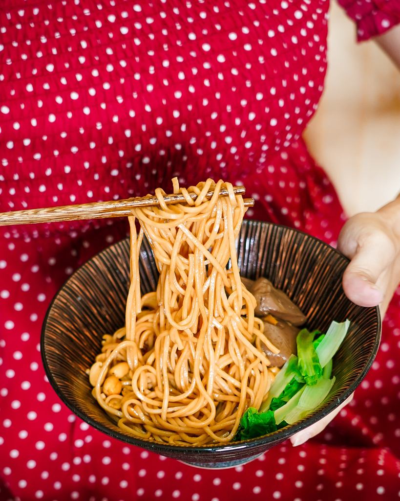 乾拌麵推薦 三風製麵 傳承60年的職人好麵 拌出心中完美的麻辣麵 創意拌麵料理分享20.jpg