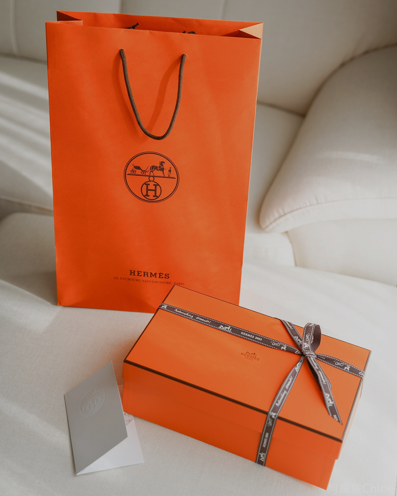 愛馬仕低跟拖鞋好穿嗎？Hermès Oasis經典H LOGO 白色基本款開箱3.jpg