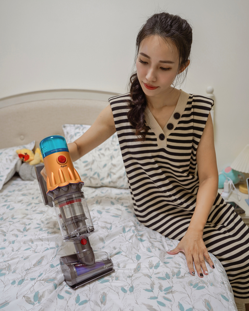 Dyson V12s Detect Slim SubmarineTM 居家清潔推薦 乾濕全能洗地吸塵器深層清潔硬地板 快速便利好幫手36.JPG