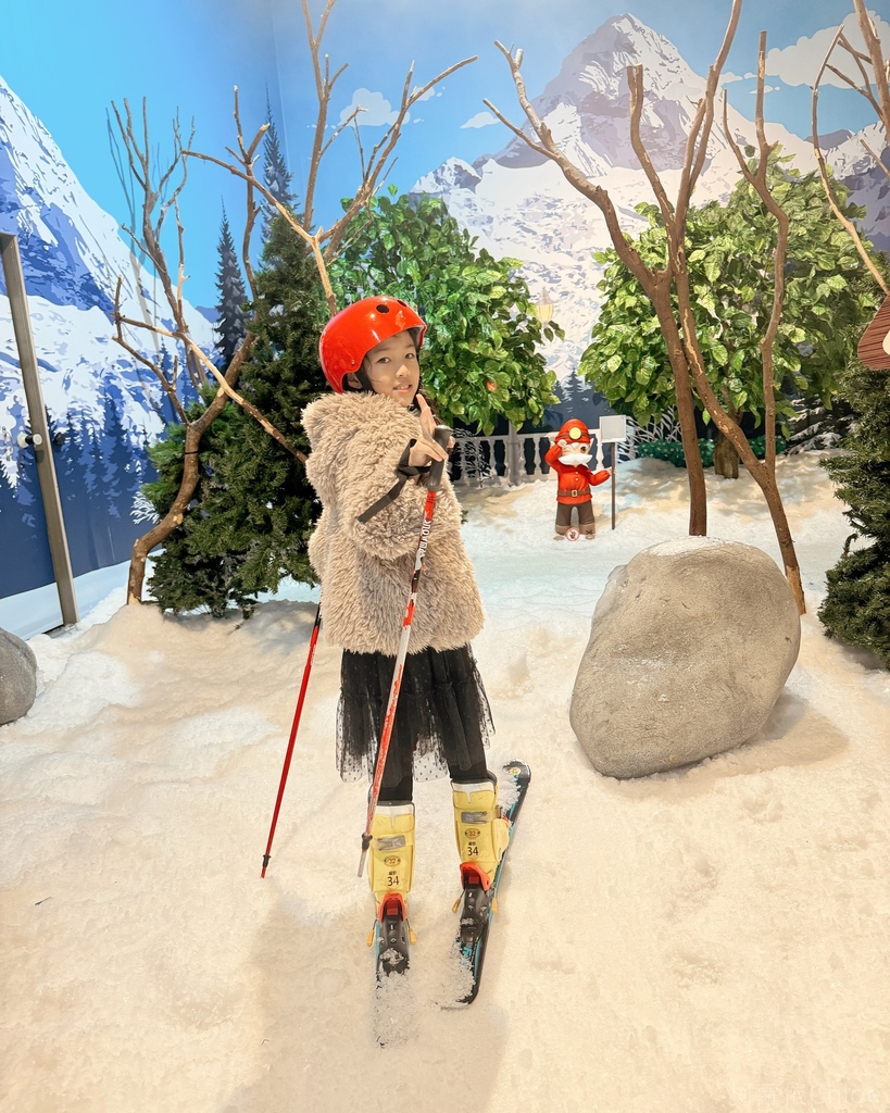 高雄展覽 冰雪祭．白色童話 寒流來襲超消暑 高雄駁二藝術特區5.jpg