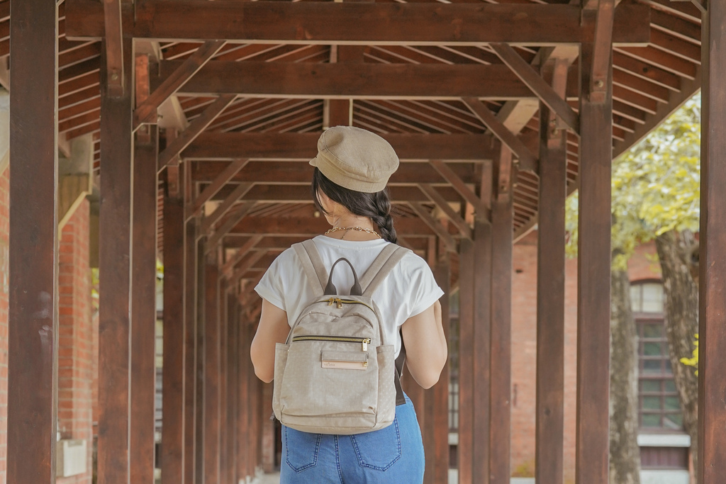 出遊出國必備輕量後背包推薦！satana 20週年台灣原創品牌 Soldier心旅行後背包 隔層多好收納25.jpg