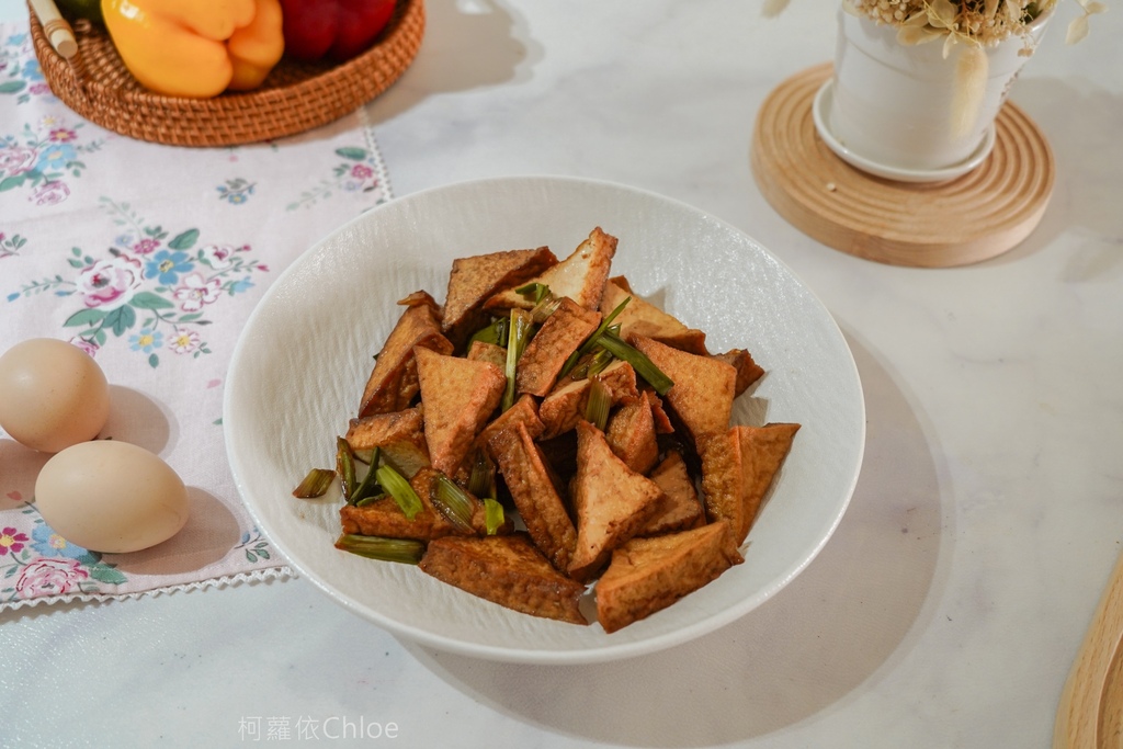不沾鍋推薦 韓國Kassel 鑽石超導熱不沾輕深炒鍋 輕鬆料理每一天 IH爐 瓦斯爐適用(附食譜)13.jpg