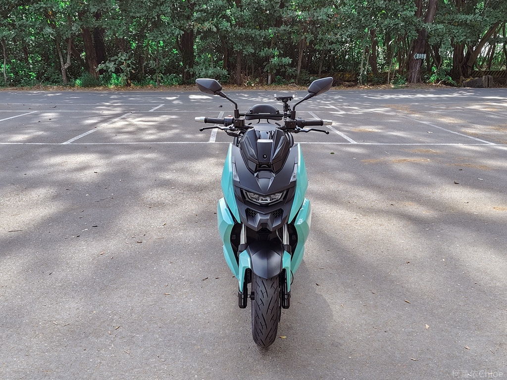 宏佳騰機車｜STR250評價試乘心得 白牌機車之王 擁有最佳馬力 通勤旅遊都很罩12.jpg