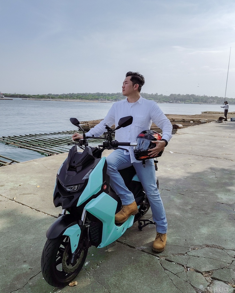 宏佳騰機車｜STR250評價試乘心得 白牌機車之王 擁有最佳馬力 通勤旅遊都很罩33.jpg