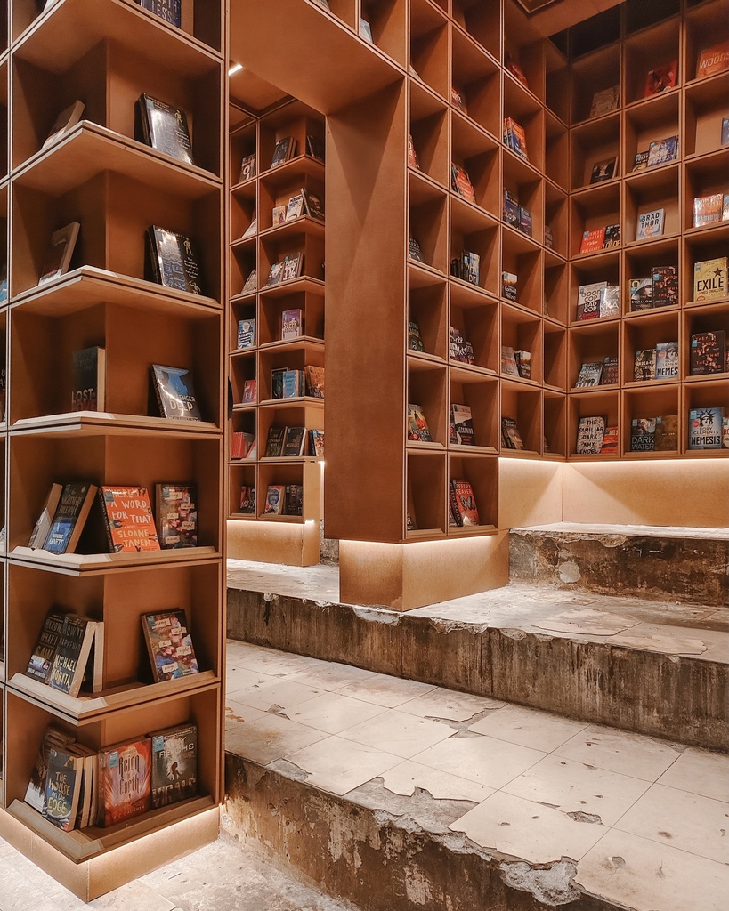 吉隆坡網紅景點 REXKL BookXcess 大馬最美迷宮書店 近茨廠街6.jpg