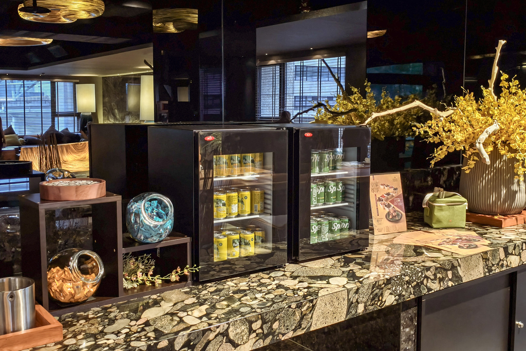 台北松山區住宿 阿樹國際旅店 arTree Hotel 近台北小巨蛋站 豪華三人房型開箱10.jpg