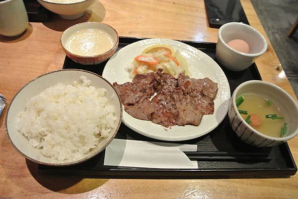 DSC_2608.JPG DSC_2608.JPG