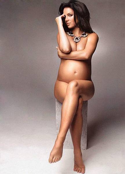 britney-pregnant-xd--large-msg-12335519177.jpg