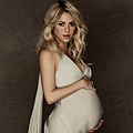 Shakira+New+Pregnant+Photo+2013+01.jpg