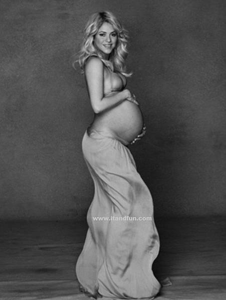 Shakira_Pregnant_pictures_4.jpg