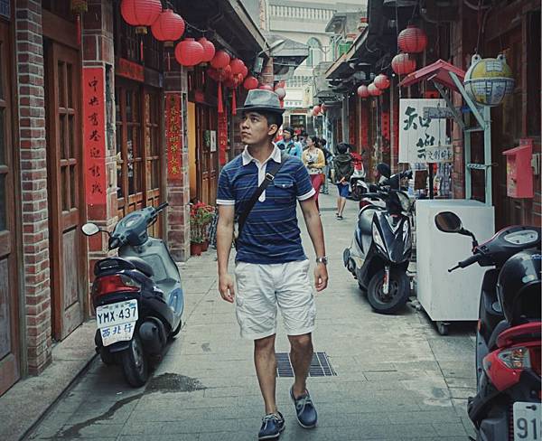 16-04-07-18-16-21-981_deco.jpg 16-04-07-18-16-21-981_deco.jpg