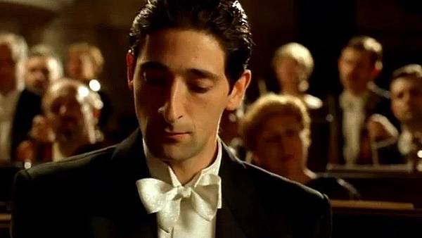 the pianist 04