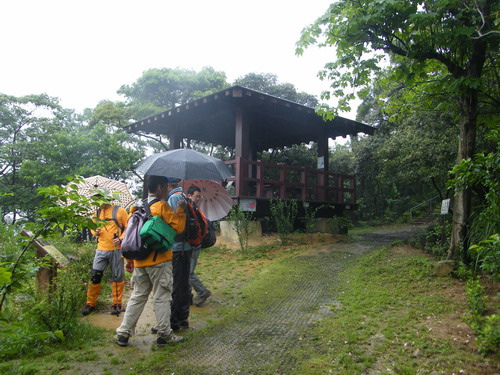 19鶯歌忠義宮縱走碧龍宮步道.JPG