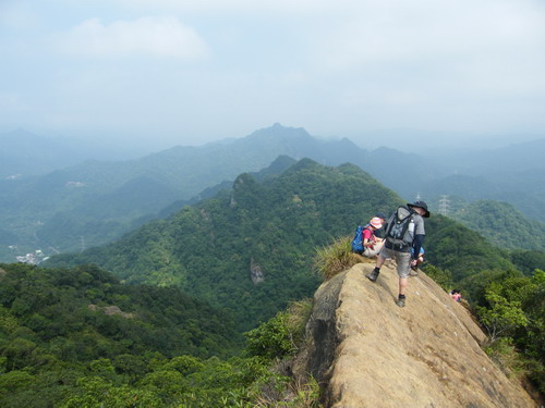 50皇帝殿西東峰縱走.JPG