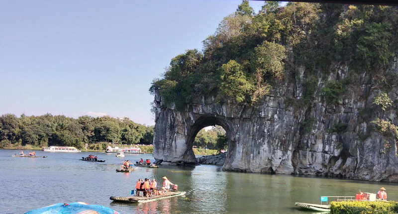 01廣西桂林城徽景致.jpg 01廣西桂林城徽景致.jpg