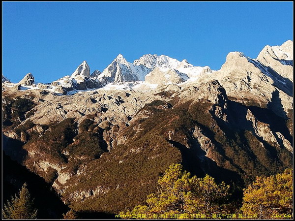 05麗江玉龍雪山景.jpg