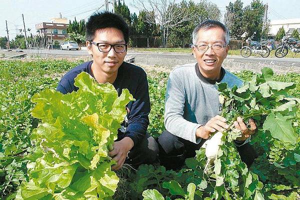 拾起阿公的鋤頭