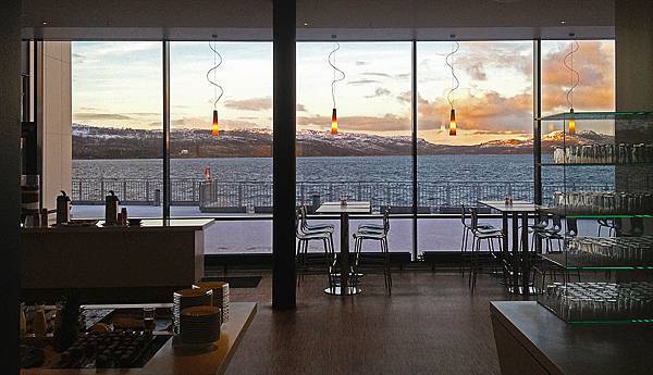 IMG_6056.JPG IMG_6056.JPG