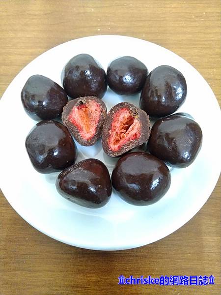 【大試用時代】Ruta草莓黑巧克力 80g