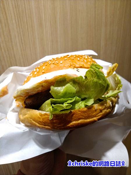 【食高雄。新興區】隱身在玉竹商圈裡的福氣古早味漢堡🍔 【食高雄。新興區】隱身在玉竹商圈裡的福氣古早味漢堡🍔