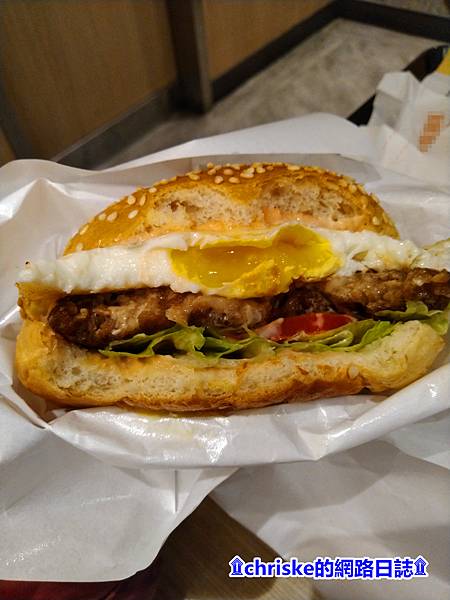 【食高雄。新興區】隱身在玉竹商圈裡的福氣古早味漢堡🍔 【食高雄。新興區】隱身在玉竹商圈裡的福氣古早味漢堡🍔