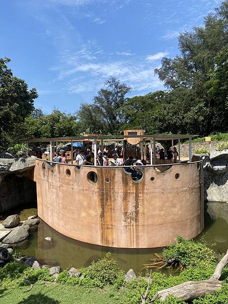 [遊記] 東區市立文青動物園，來找河馬樂樂拍照