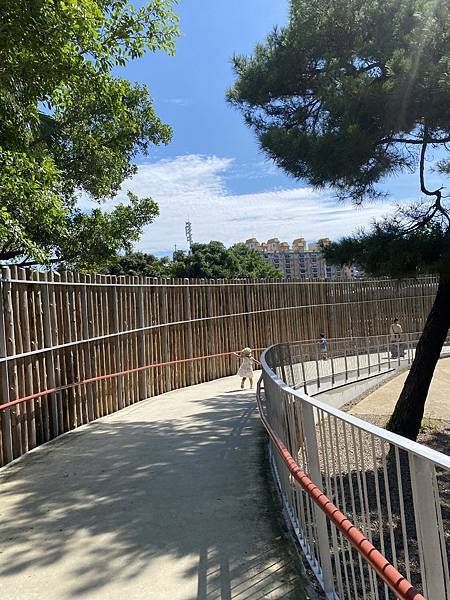 新竹東區親子景點，文青新竹市立動物園，來看超可愛大嘴河馬樂樂