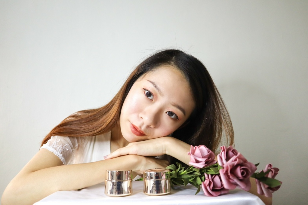 LINE_ALBUM_Lancome 黃金玫瑰系列-Blog_220611_0.jpg LINE_ALBUM_Lancome 黃金玫瑰系列-Blog_220611_0.jpg