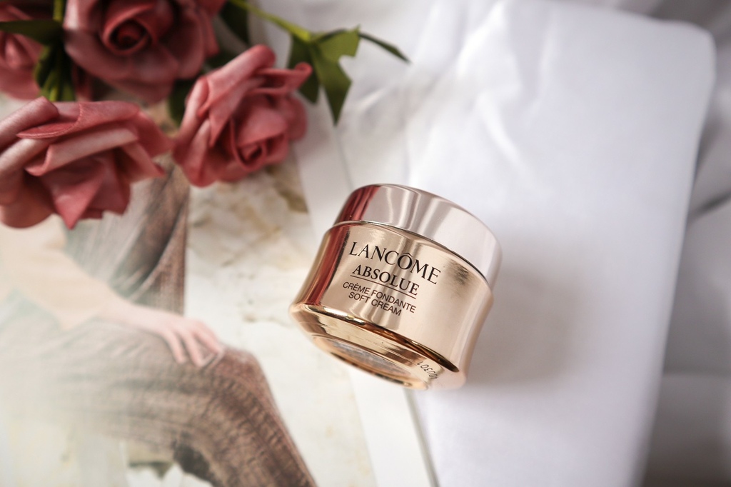 LINE_ALBUM_Lancome 黃金玫瑰系列-Blog_220611_9.jpg LINE_ALBUM_Lancome 黃金玫瑰系列-Blog_220611_9.jpg