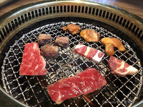 [食記] 【台中燒肉推薦】茶六燒肉堂 朝富店