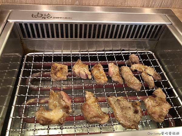 [食記] 台北燒肉。東門站-油花迴轉吧燒肉永康駅