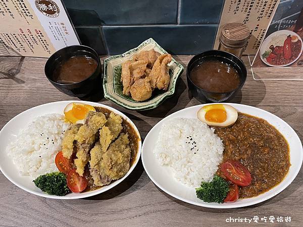 [食記] 台北。忠孝敦化站-勝利洋食，濃厚咖哩飯