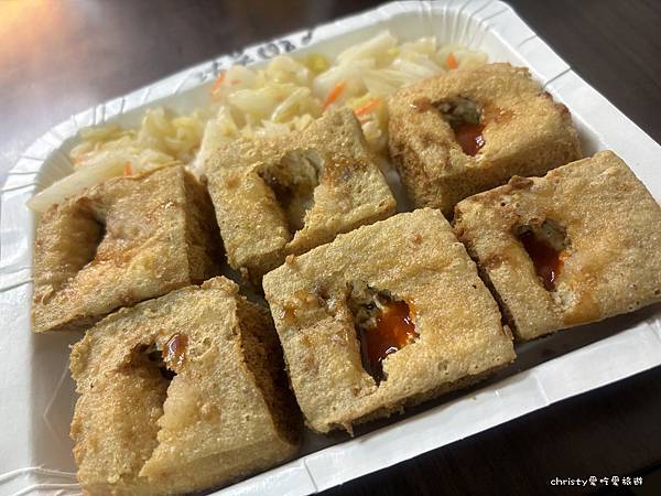 [食記] 台中。後火車站-濃鄉臭豆腐~附飲料和湯