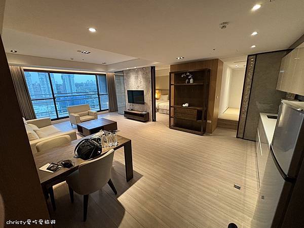 [心得] 新北 淡水 蘊泉莊溫泉渡假飯店~木盒早餐