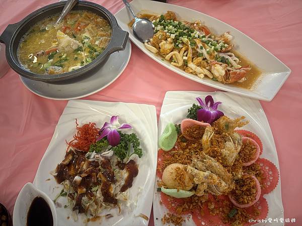 [食記] 宜蘭。頭城烏石港海鮮餐廳-蟹老闆活海鮮
